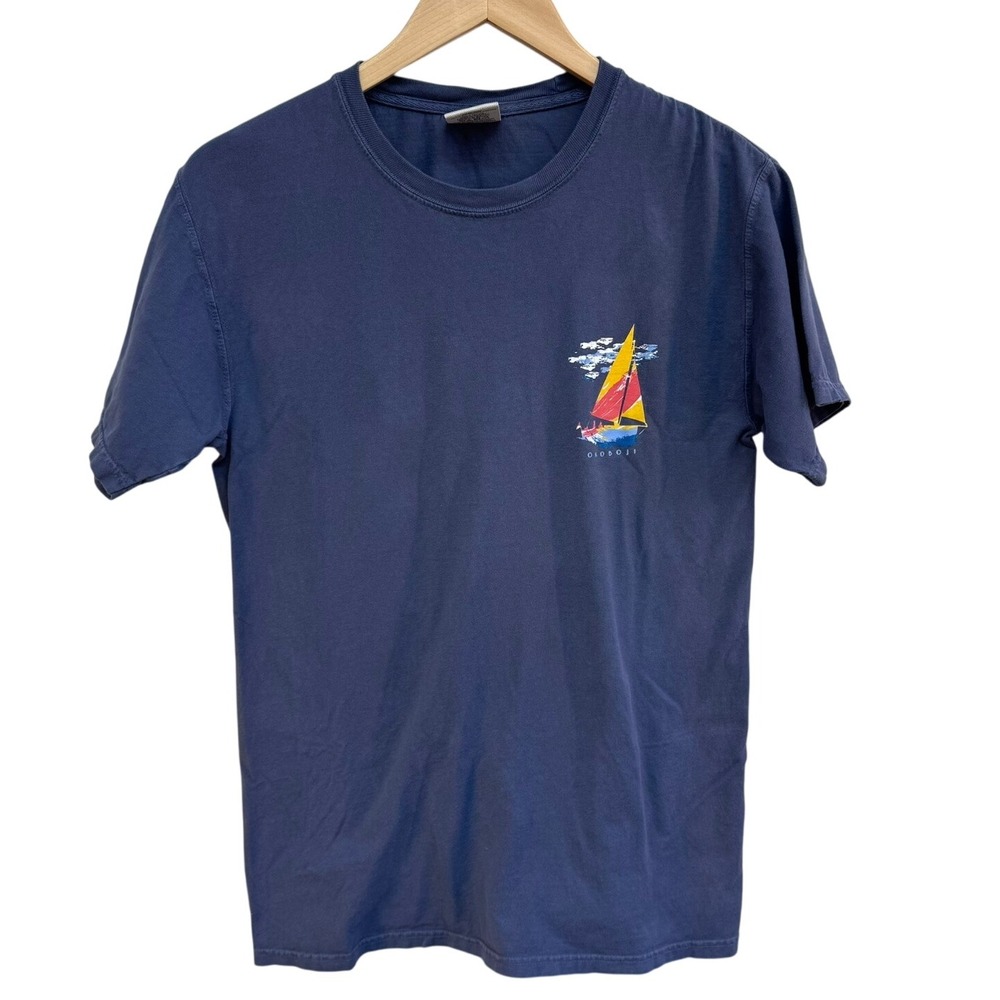 University of Okoboji Sailboat Graphic T-Shirt Hanes Cotton Size Small‎